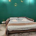 Chimera House Apartment *