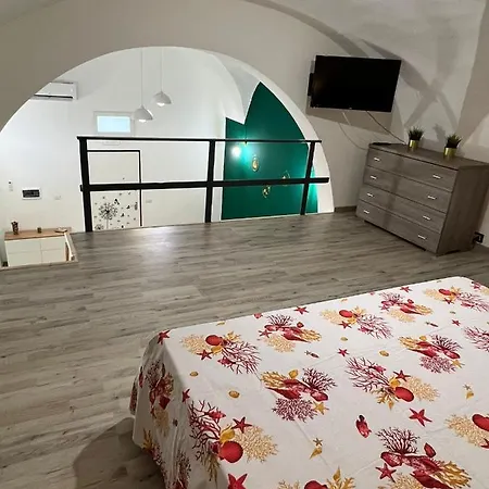 Chimera House 아파트 *