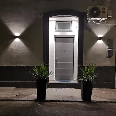 Chimera House Apartment