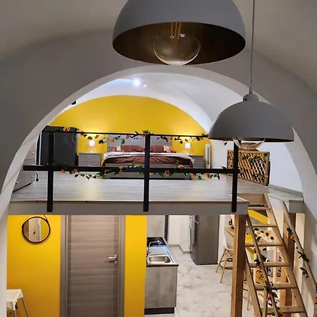 Chimera House Apartment *